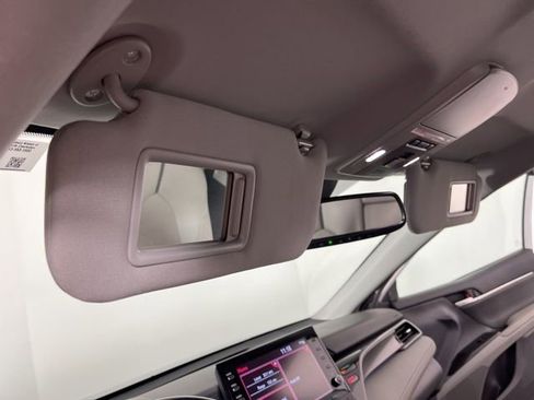 Used 2023 Toyota Camry XSE image 39