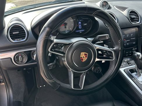 Used 2017 Porsche 718 Cayman S image 16