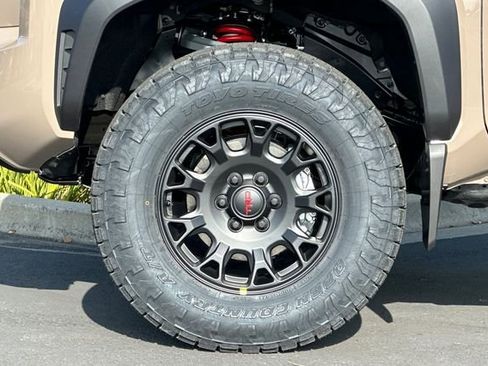 New 2026 Toyota Tacoma TRD Off-Road AWD/4WD image 25