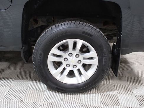 Used 2018 Chevrolet Silverado 1500 LT w/ All Star Edition AWD/4WD image 44