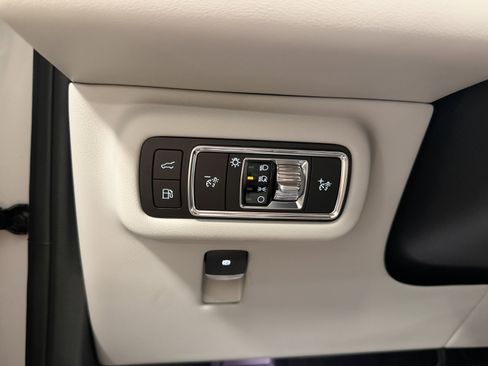 New 2026 Lincoln Nautilus Reserve image 18