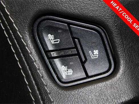 Used 2020 Chevrolet Tahoe Premier image 35