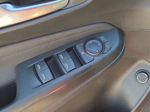 Used 2024 Buick Envista Sport Touring w/ Convenience I Package image 23