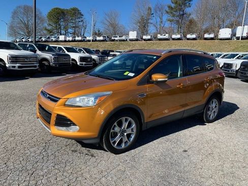 Used 2016 Ford Escape Titanium image 4
