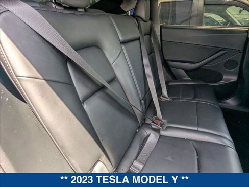 Used 2023 Tesla Model Y Long Range AWD/4WD image 20