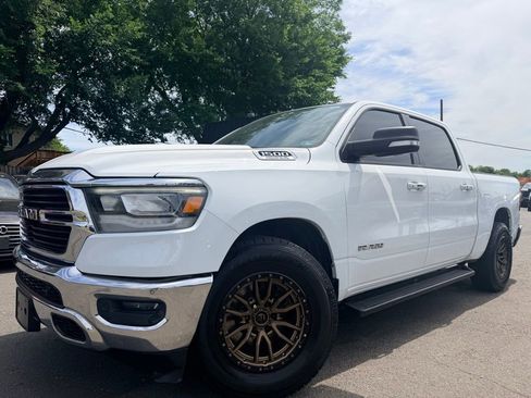 Used 2018 RAM 3500 Laramie Longhorn AWD/4WD image 2