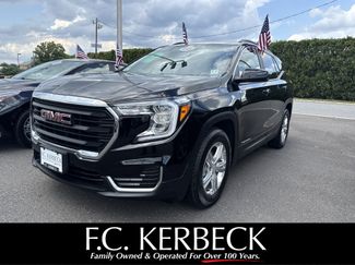Certified 2022 GMC Terrain SLE w/ Driver Convenience Package image 1