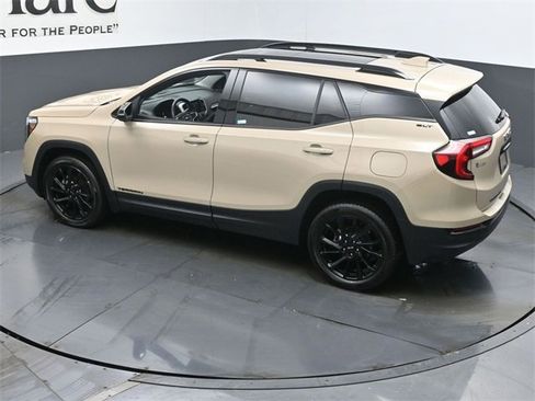 Used 2023 GMC Terrain SLT w/ Infotainment Package II image 41