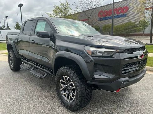 New 2026 Chevrolet Colorado ZR2 w/ Technology Package AWD/4WD image 2