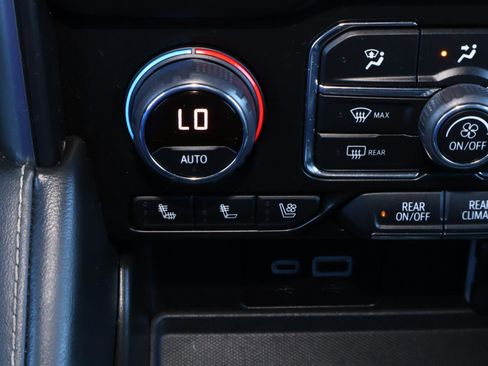 Used 2023 Chevrolet Tahoe Premier image 29