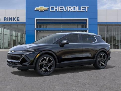 New 2026 Chevrolet Equinox EV LT image 2