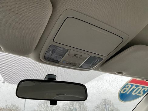 Used 2016 Honda CR-V LX image 15