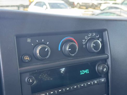 Used 2025 GMC Savana 2500 w/ Driver Convenience Package RWD image 29