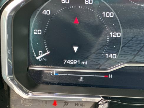 Used 2022 GMC Sierra 1500 Elevation w/ Elevation Premium Package image 40