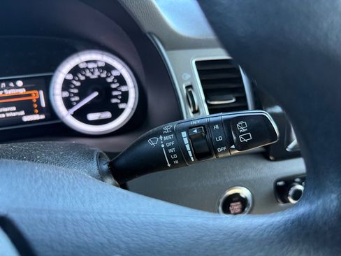 Used 2019 Kia Niro LX image 20