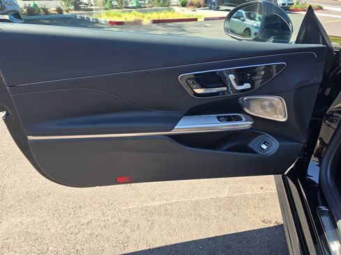 New 2026 Mercedes-Benz CLE 300 4MATIC Coupe image 18