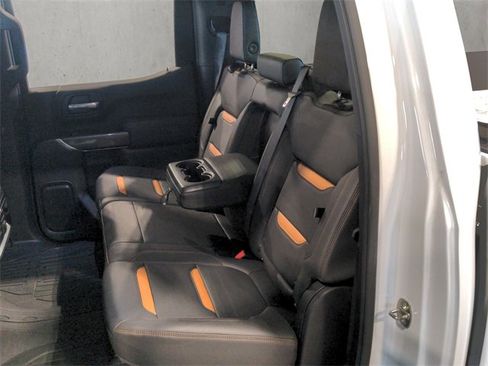 Used 2020 GMC Sierra 1500 AT4 image 17