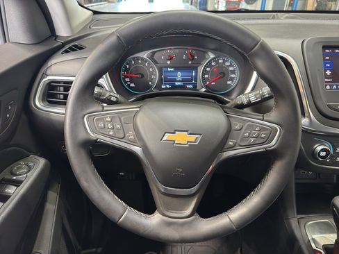 Used 2024 Chevrolet Equinox LT w/ LPO, Floor Liner Package FWD image 19