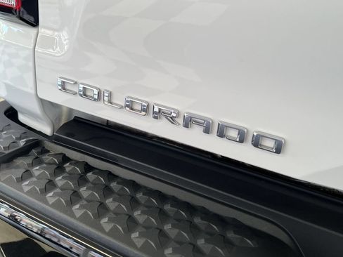 Used 2024 Chevrolet Colorado Trail Boss w/ Advanced Trailering Package AWD/4WD image 10