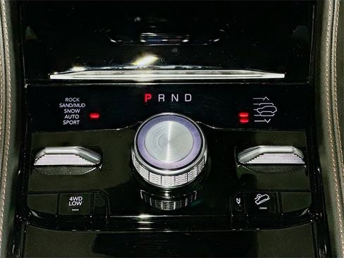 Certified 2024 Jeep Grand Cherokee Summit image 14