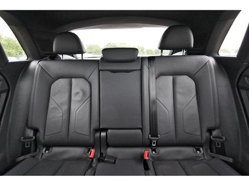 Used 2025 Audi Q3 2.0T Premium AWD/4WD image 14