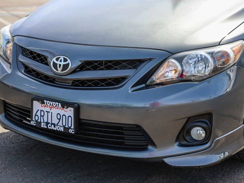 Used 2011 Toyota Corolla S image 19