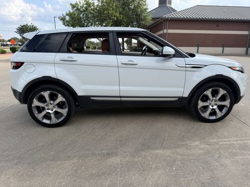 Used 2015 Land Rover Range Rover Evoque Prestige AWD/4WD image 8