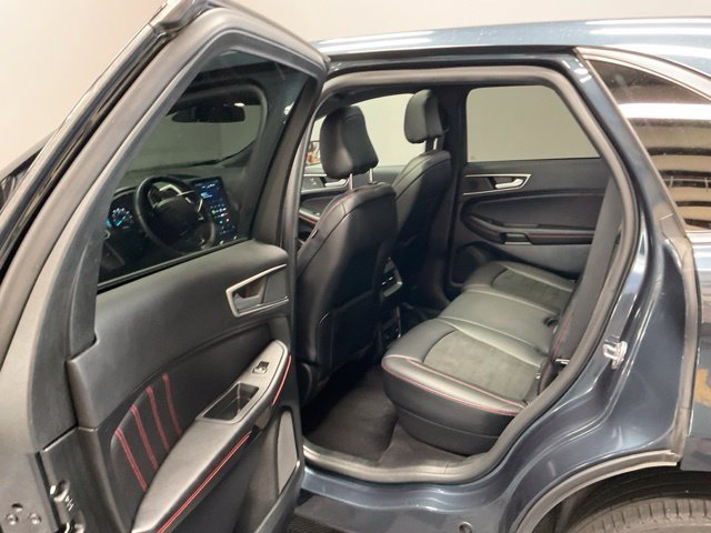 Used 2024 Ford Edge ST-Line AWD/4WD image 18