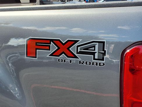 Certified 2022 Ford Ranger XLT w/ FX4 Off-Road Package AWD/4WD image 11