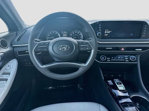 Used 2023 Hyundai Sonata SEL FWD image 18
