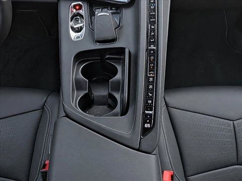 Used 2024 Chevrolet Corvette Stingray Premium Conv w/ Stealth Interior Trim Package RWD image 17