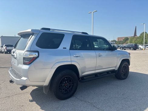 Used 2023 Toyota 4Runner SR5 Premium w/ Moonroof Package AWD/4WD image 4