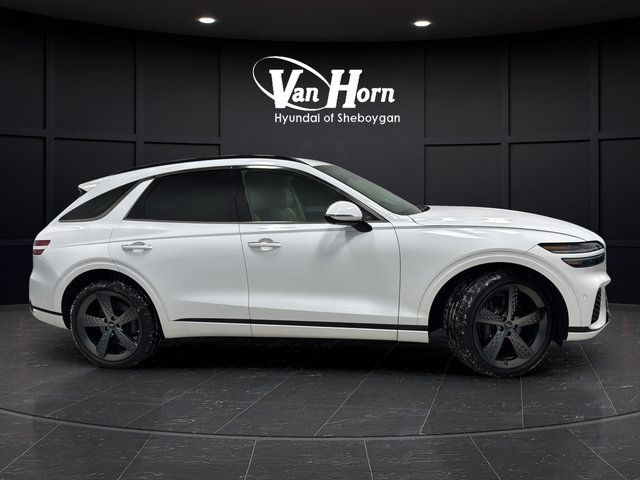 Used 2025 Genesis GV70 3.5T Sport w/ Sport Prestige Package AWD/4WD image 2