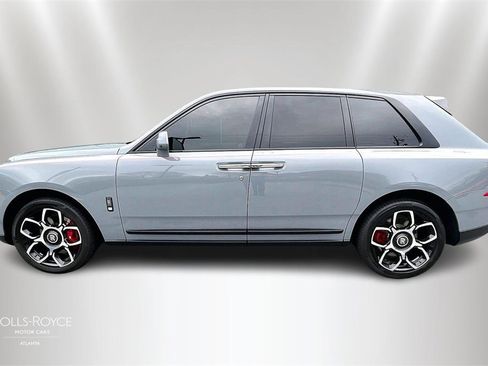 Used 2024 Rolls-Royce Cullinan Black Badge image 5