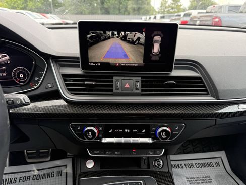 Used 2018 Audi SQ5 Premium Plus w/ S Sport Package AWD/4WD image 23