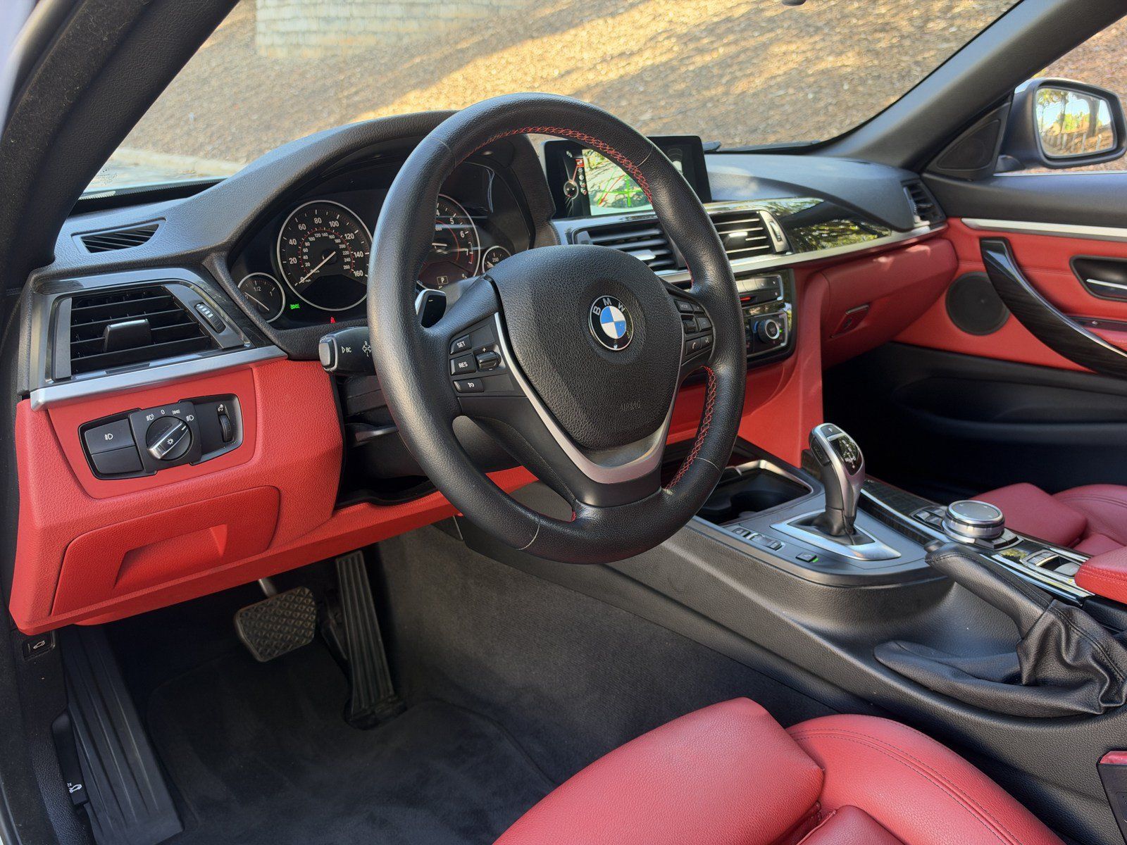 Used 2016 BMW 428i xDrive Convertible AWD/4WD image 13