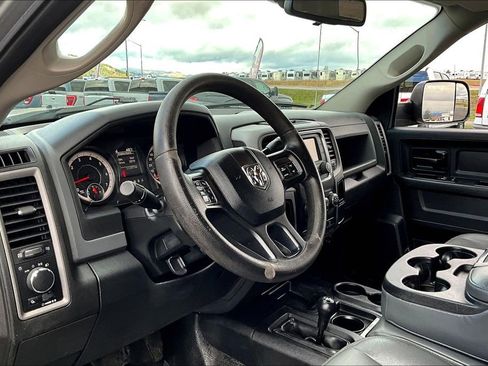 Used 2016 RAM 2500 Tradesman w/ Popular Equipment Group image 14