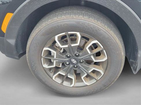 Used 2023 Hyundai Santa Cruz SEL w/ Activity Package FWD image 10