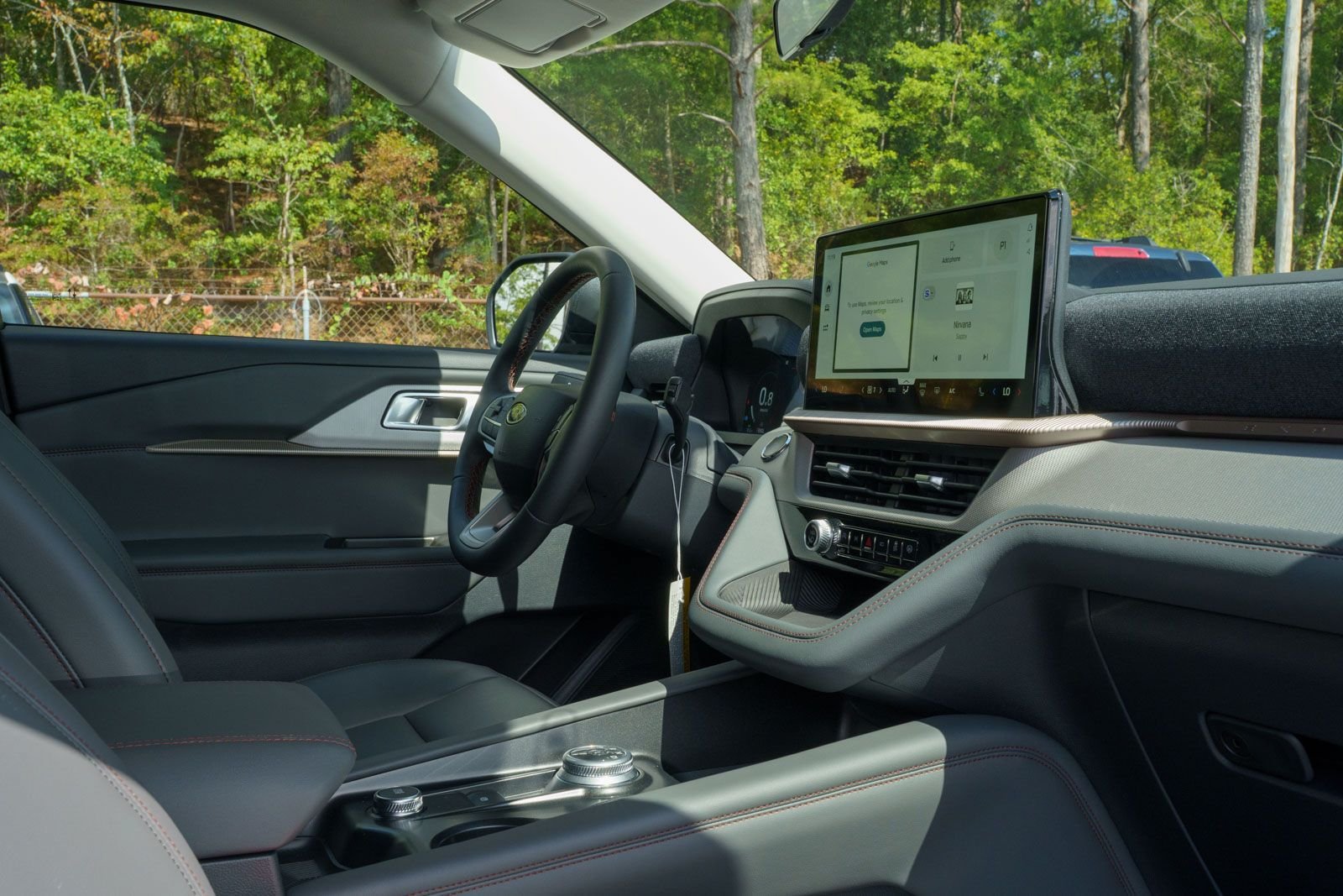 New 2026 Ford Explorer Active w/ Active Comfort Package RWD image 8