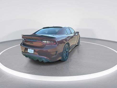 Used 2022 Dodge Charger R/T w/ Blacktop Package image 8