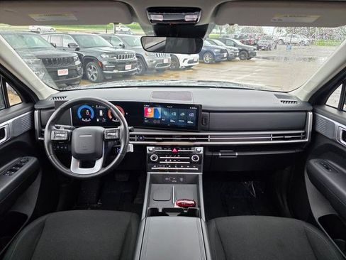 Used 2024 Hyundai Santa Fe SE AWD/4WD image 24