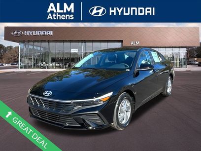 New 2026 Hyundai Elantra SE