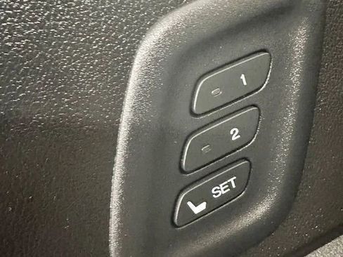 Used 2016 Honda CR-V Touring image 33