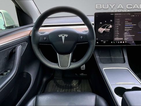 Used 2025 Tesla Model Y Performance AWD/4WD image 5