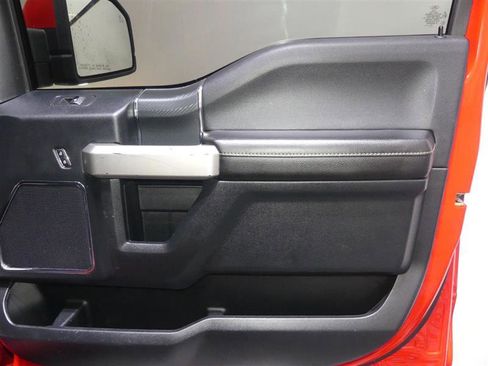 Used 2019 Ford F150 Lariat w/ Equipment Group 502A Luxury image 18