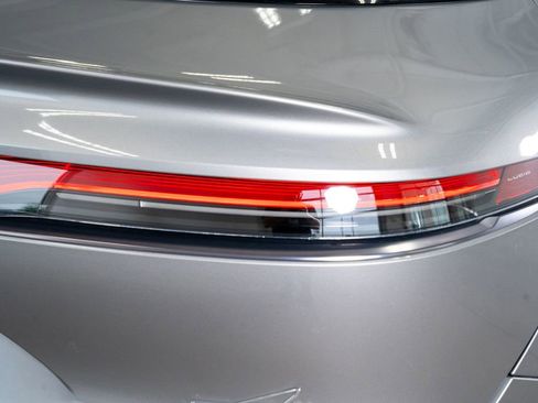 Used 2024 Lucid Air Pure RWD image 14
