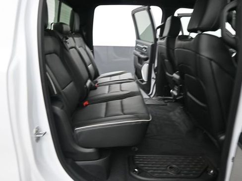 New 2026 RAM 1500 Laramie w/ Night Edition AWD/4WD image 15
