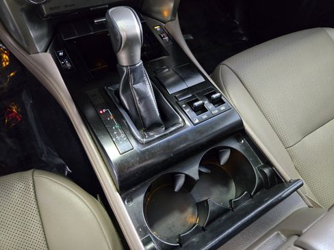 Used 2020 Lexus GX 460 Premium image 26