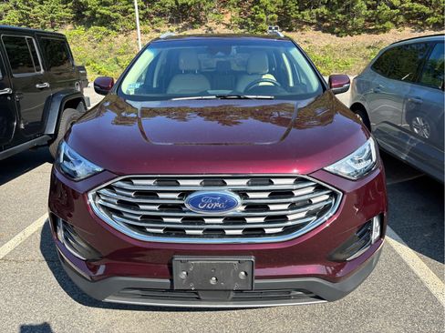 Used 2020 Ford Edge SEL w/ Convenience Package AWD/4WD image 2
