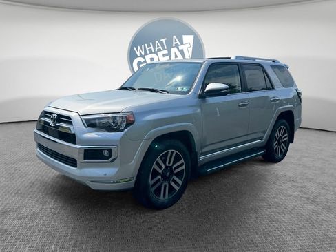 Used 2023 Toyota 4Runner Limited AWD/4WD image 8